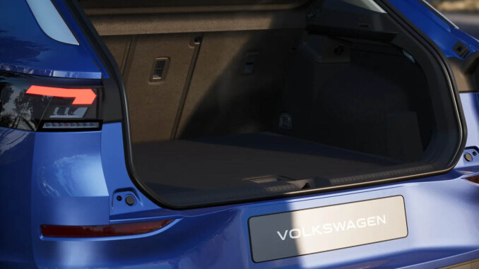 Volkswagen T-Roc 1.5 eTSI Life 5dr DSG Petrol Hatchback - Image 6